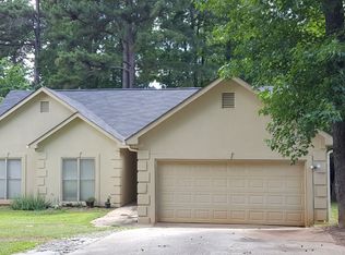 1369 Sisters Ct, Lawrenceville, GA 30043