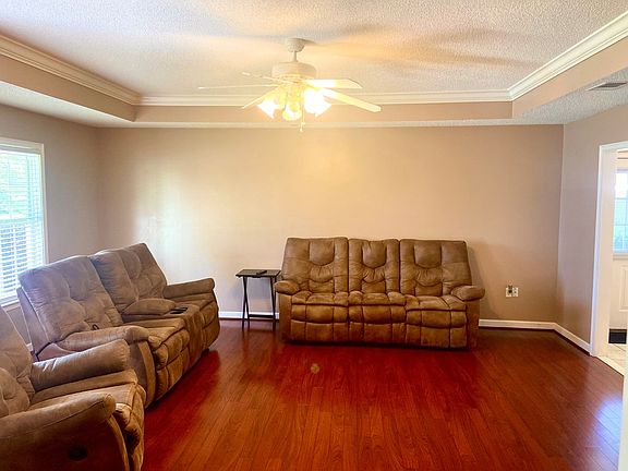 3rd image of 4209 Buckhead Dr