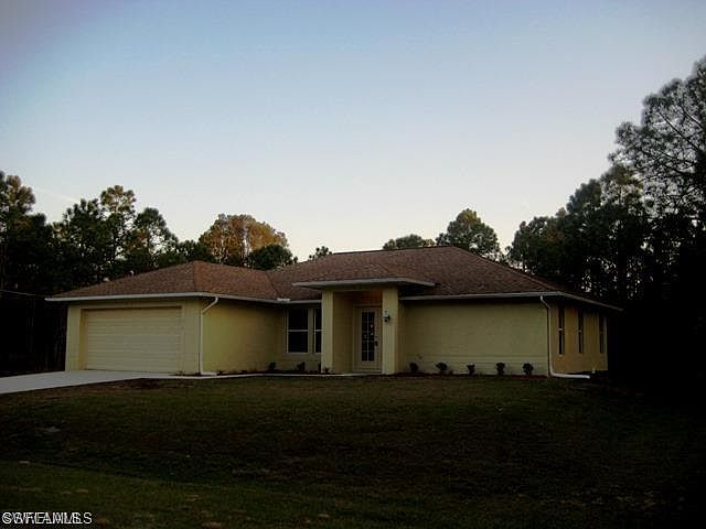 1st image of 714 Alamo St E
