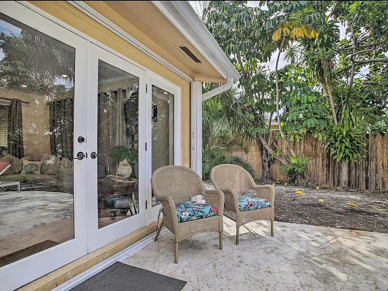2169 Imperial Point Dr — Photo 24