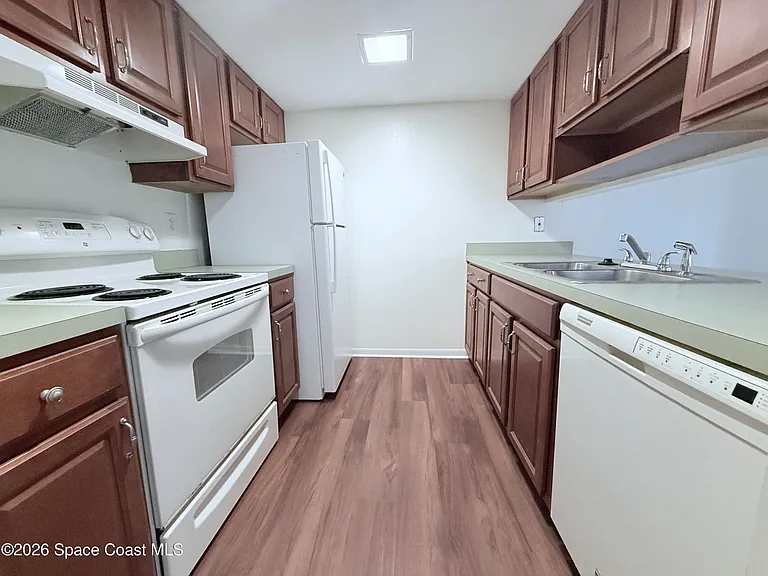 127 San Paulo Cir #1127 — Photo 6