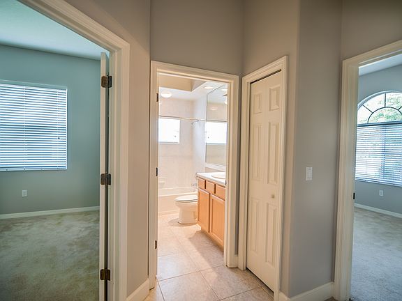 5th image of 6720 70th Ct E