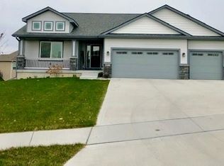 4013 NW 7th St, Ankeny, IA 50023