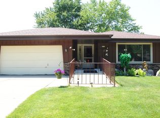 4235 S 94th St, Greenfield, WI 53228