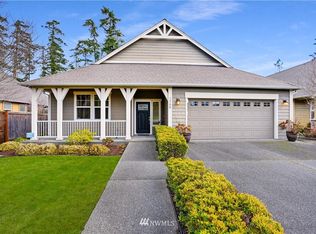 1700 SW Aberdeen Ct, Oak Harbor, WA 98277