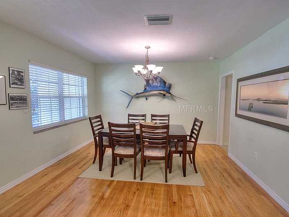 4th image of 4213 W Beach Park Dr
