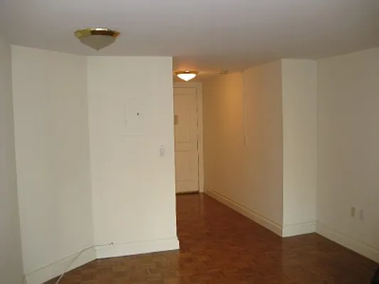 Rented by Classic Marketing- 530 Park1 | media 75