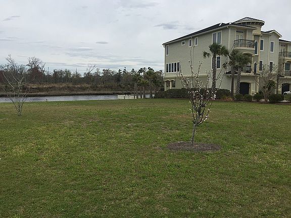 2nd image of 1408 Marina Bay Dr