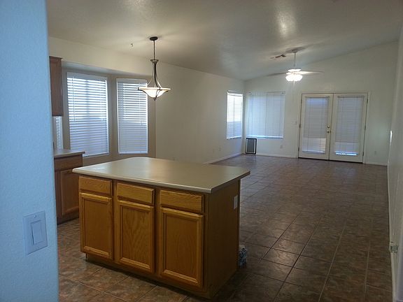 3rd image of 5044 W Ponderosa Ln