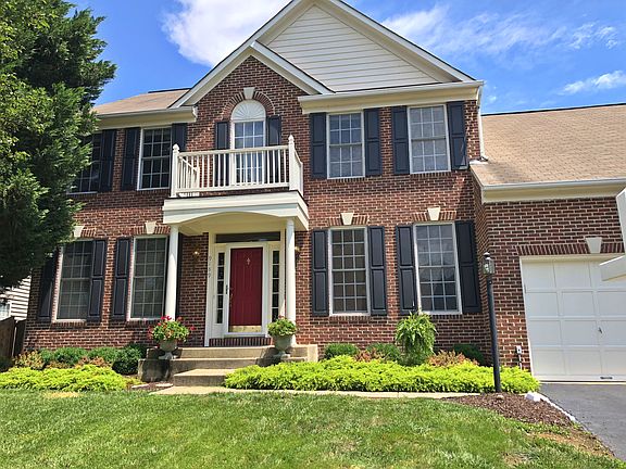 2nd image of 9189 Weathersfield Dr