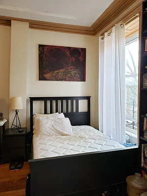 Rented by Signature Property Realty | media 66