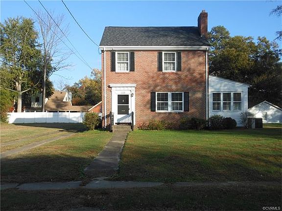 2nd image of 105 Crescent Ave