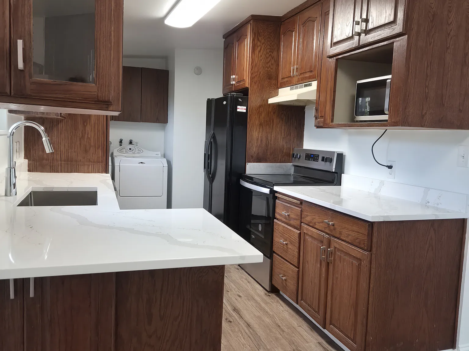3 bed, 1100 sqft, $2,000 — Photo 4