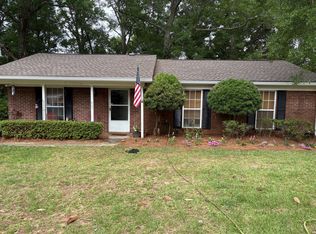 405 Circle Dr, Fairhope, AL 36532