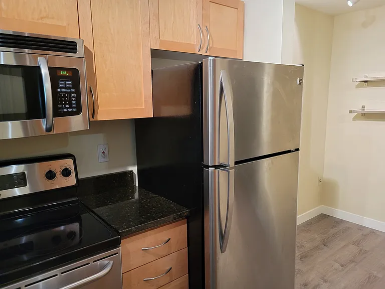111 108th Ave NE #206 — Photo 6