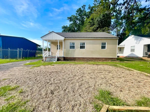 1428 W 7th St, Hattiesburg, MS 39401