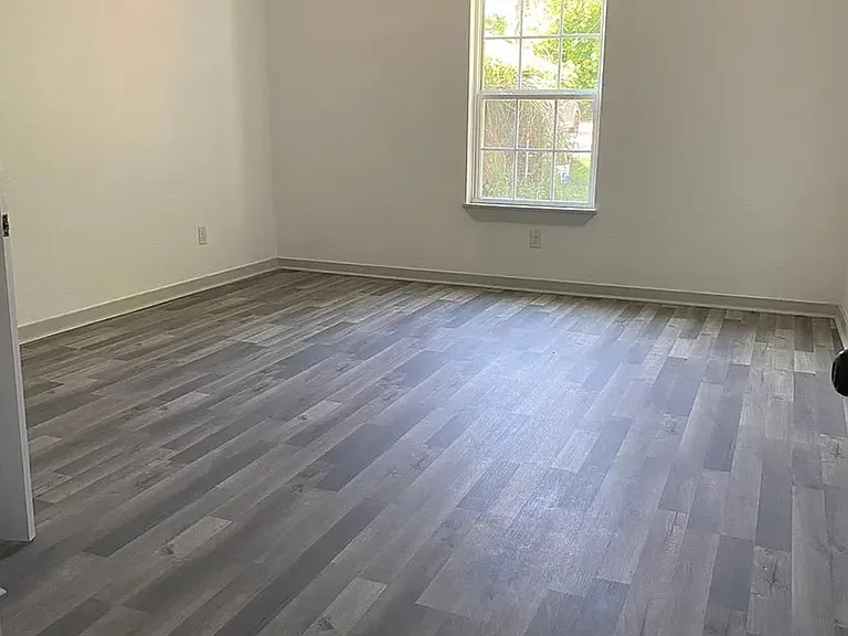 1408 W Morton St #101 — Photo 3