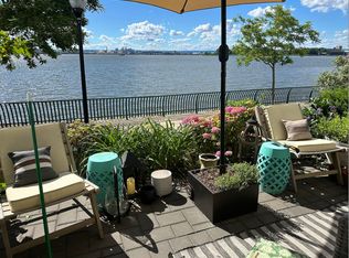 69 Lee Ct, Jersey City, NJ 07305