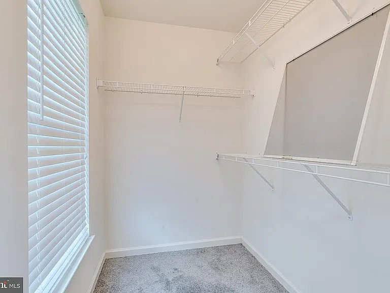 1353 N Fairfax Blvd — Photo 23