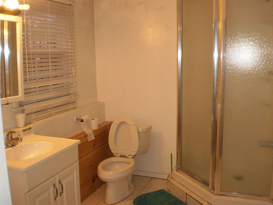 2nd image of 172 Grandview Ave