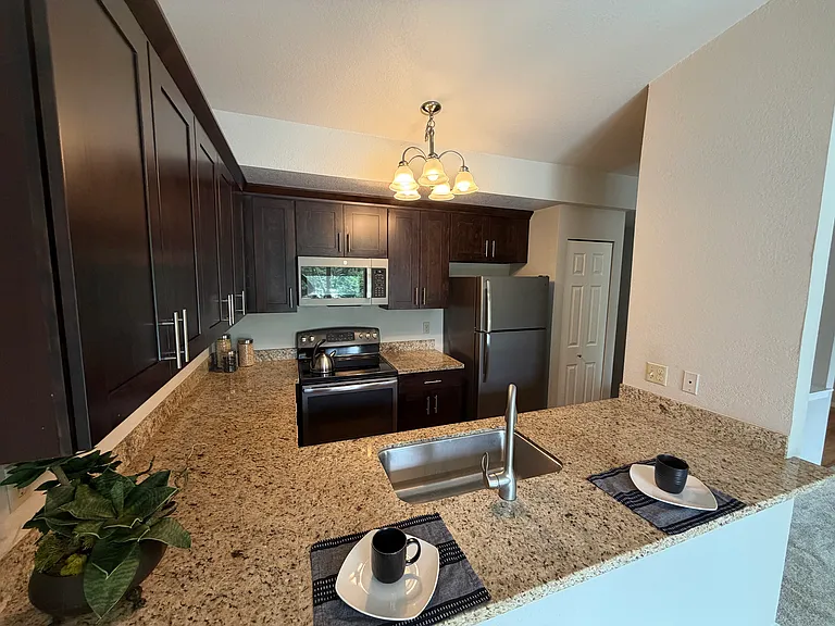 280 NW Holly St #6 — Photo 79