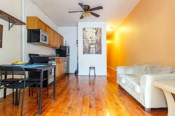 Rented by Gioia Realty | media 17