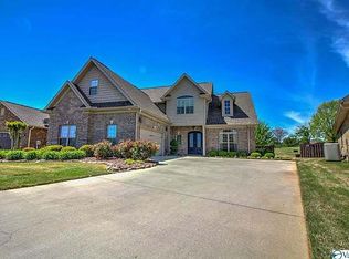 14475 Turnberry Ln, Athens, AL 35613
