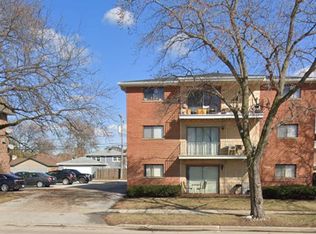 9645 S Ridgeland Ave #302, Oak Lawn, IL 60453