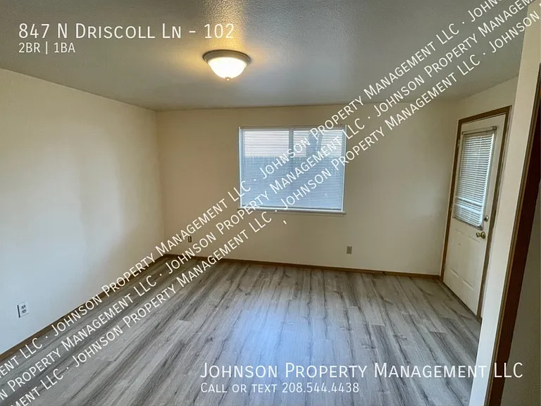 847 N Driscoll Ln #102 — Photo 8