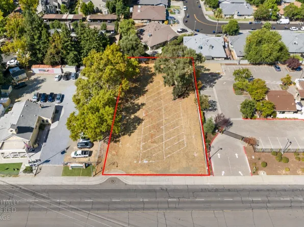 6941 Sylvan Rd, Citrus Heights, CA 95610