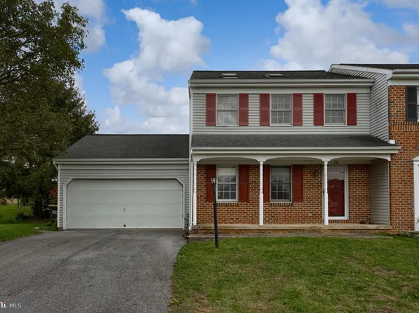 28 Brookview Dr, Lititz, PA 17543