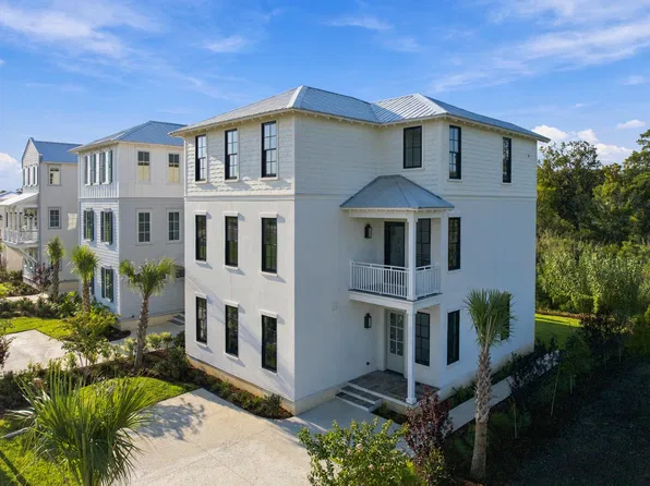 1521 Cravens St, Georgetown, SC 29440
