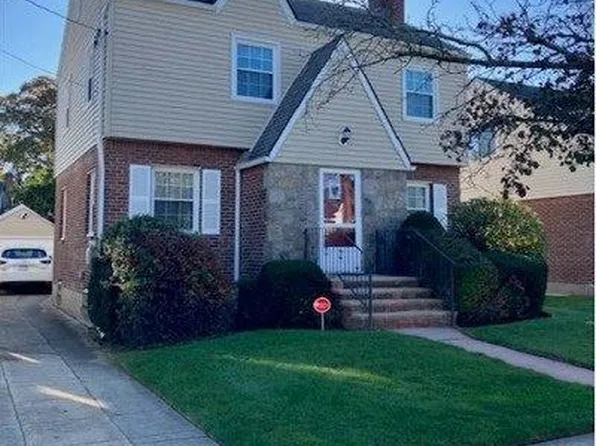 67 Union Street, Valley Stream, NY 11580