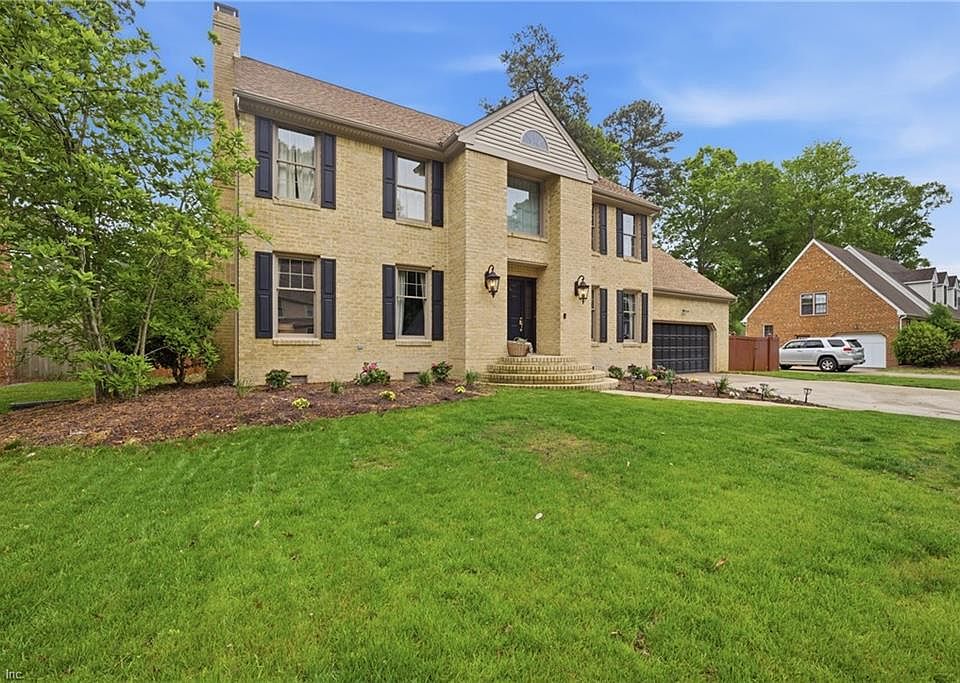 1st image of 913 Montebello Cir