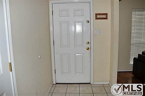 2nd image of 4703 Hollow Bend Ln