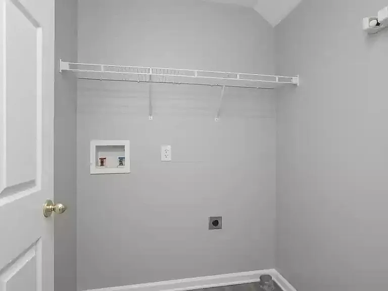 416 William Wallace Dr — Photo 29