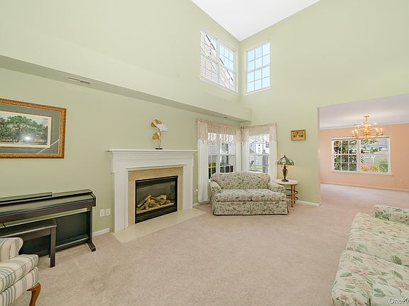 3rd image of 15 Sophia Drive