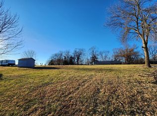 22007 S Blazing Star Ct, Unionville, MO 63565