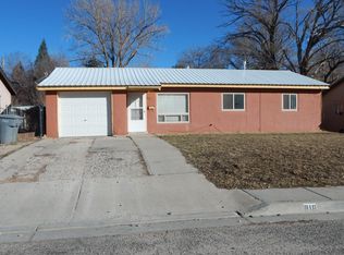 818 Maddox Ave, Aztec, NM 87410