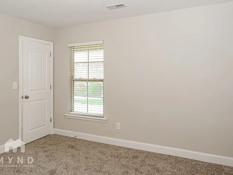 136 Pitts Griffin Dr — Photo 15