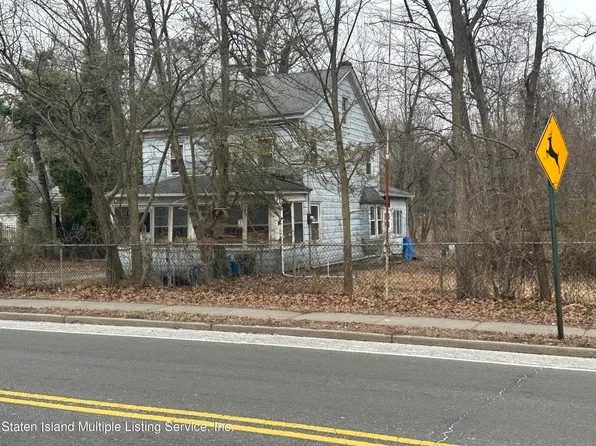6465 Amboy Rd, Staten Island, NY 10309