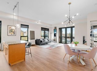 9 W Franklin Ave APT 201, Minneapolis, MN 55404