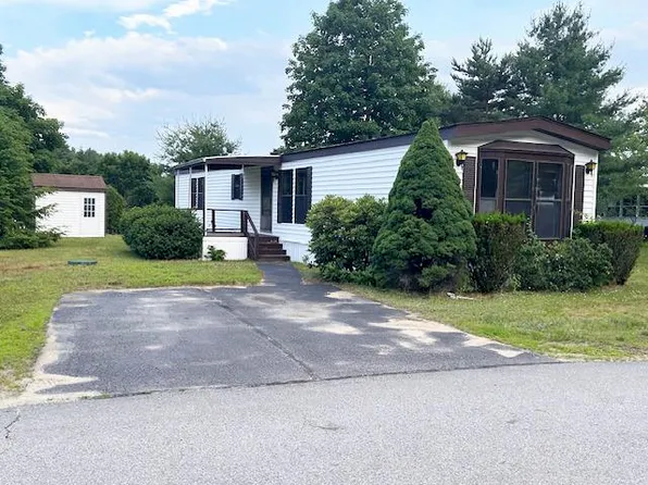 37 Monadnock Drive, Rochester, NH 03867