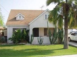 2nd image of 14542 California Ave