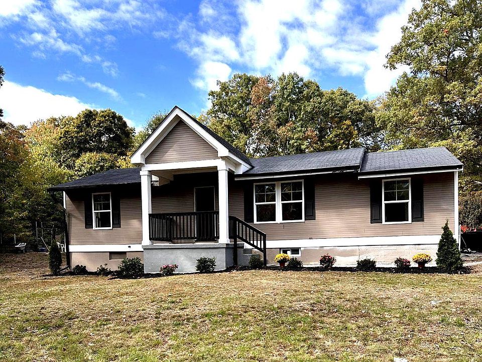 1st image of 305 Manning Rd E