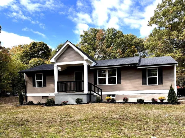 305 Manning Rd E, Accokeek, MD 20607
