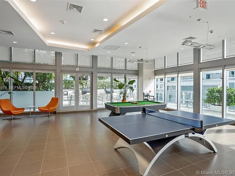 79 SW 12th St #1102 — Photo 17