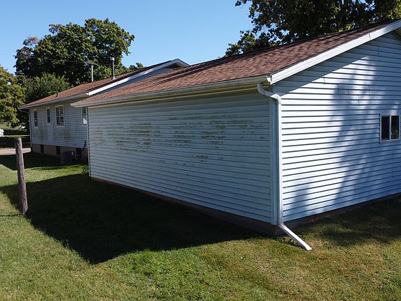 5th image of 307 E Main St
