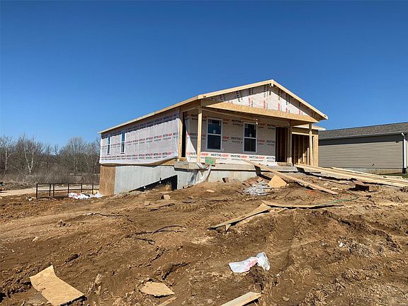 2nd image of 127 Southview Dr