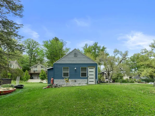 323 Oak Ridge DRIVE, Twin Lakes, WI 53181